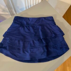 Like New Athleta Girls Navy Ruffled Skort - Size M (8/10)
